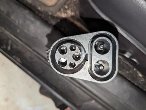 review-20251105042048-jTs3xX