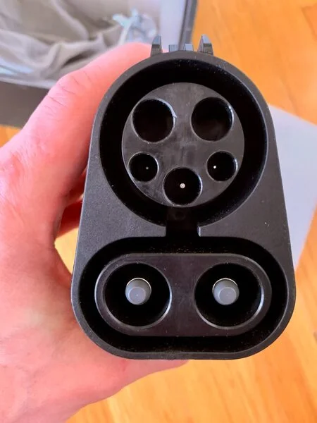 review-20251105042724-HHCMrX