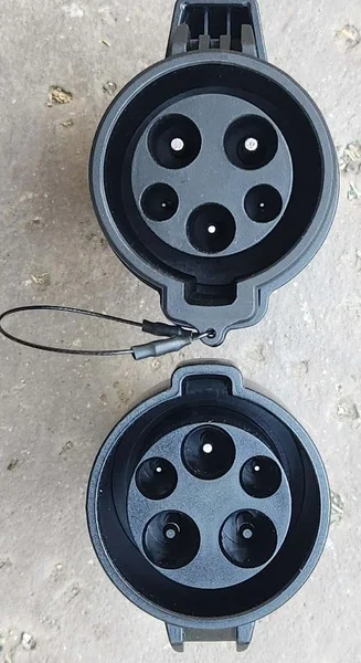 review-20251105071653-btb2G3