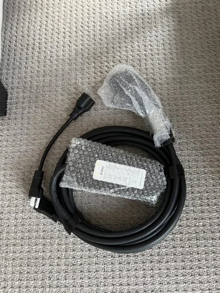 review-20251106021620-Yu17TO