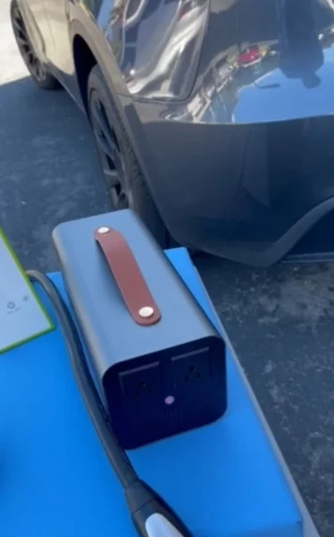 review-20251106063655-GnSdso